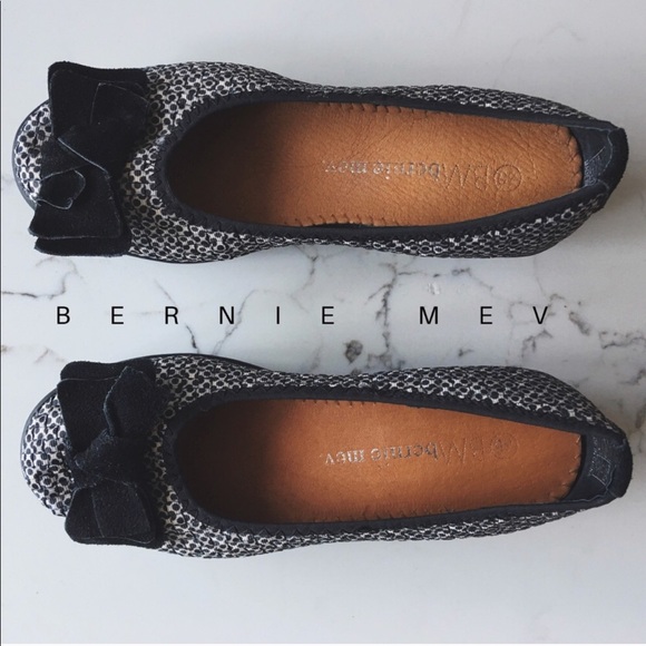 bernie mev. Shoes - ⚡️FLASH SALE NWOT // • Bernie Mev shoes